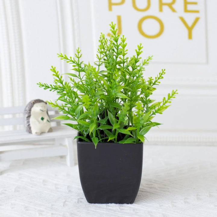 Plante artificielle d'eucalyptus Leafora dans un pot noir | Mini plante décorative | Pour table, salle de bain & bureau