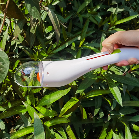 BugWhisper – Le sauveur d'insectes doux !