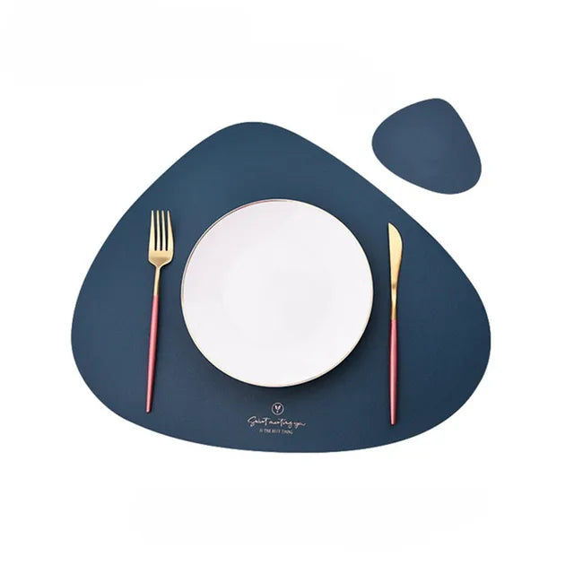PrestigeMat - Ensemble élégant de sets de table et sous-verres en cuir PU