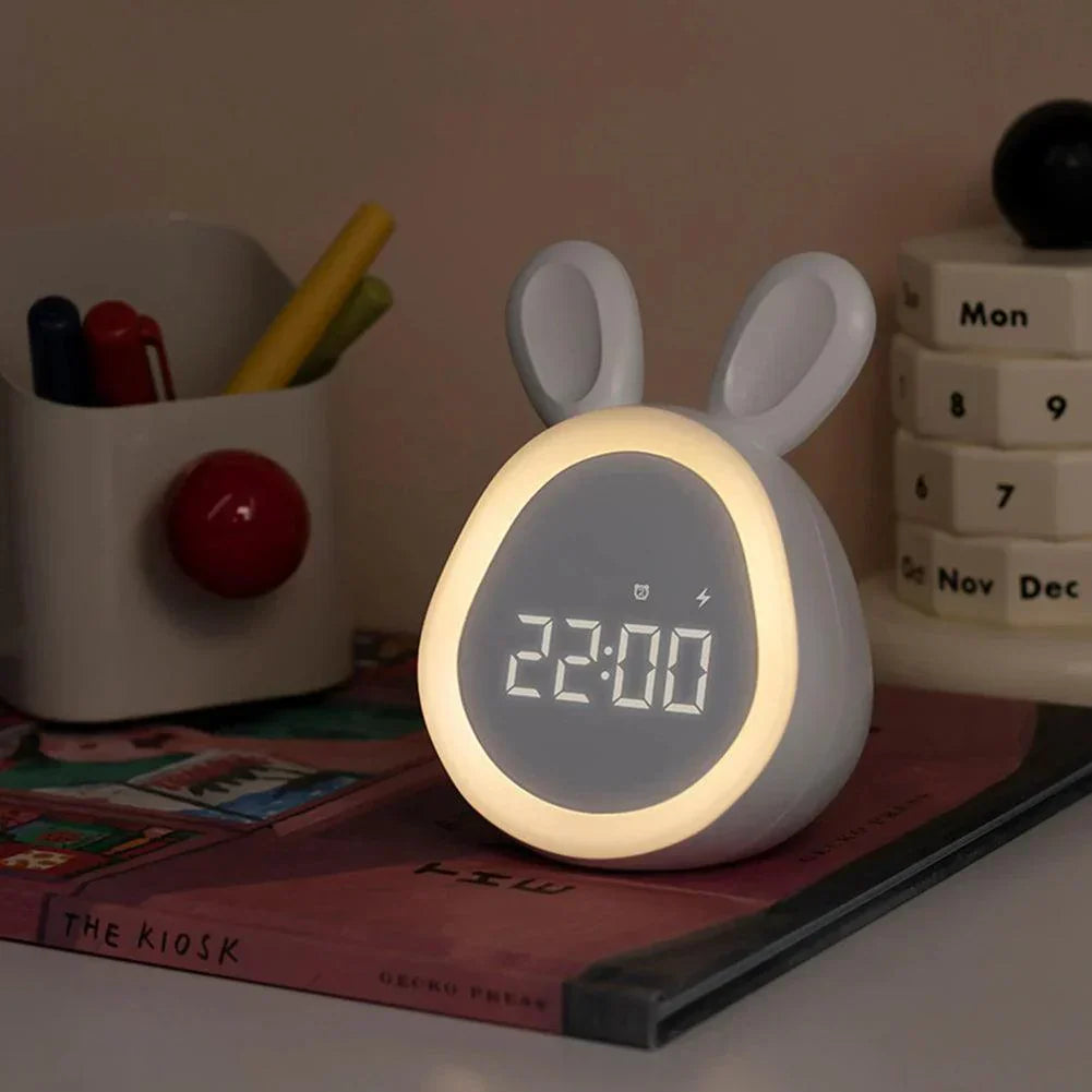 LumiHoppel Réveil Enfant | Veilleuse LED | Économique & Design de Lapin Mignon | Blanc/Rose | 8,8 x 7,3 x 11,2 cm