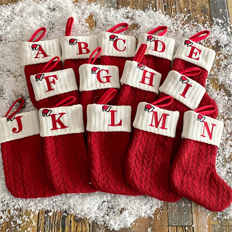 Chaussette de Noël SnowKnit | Tricotée avec un motif de flocons de neige | Décoration de Noël & idée cadeau | 25×15 cm