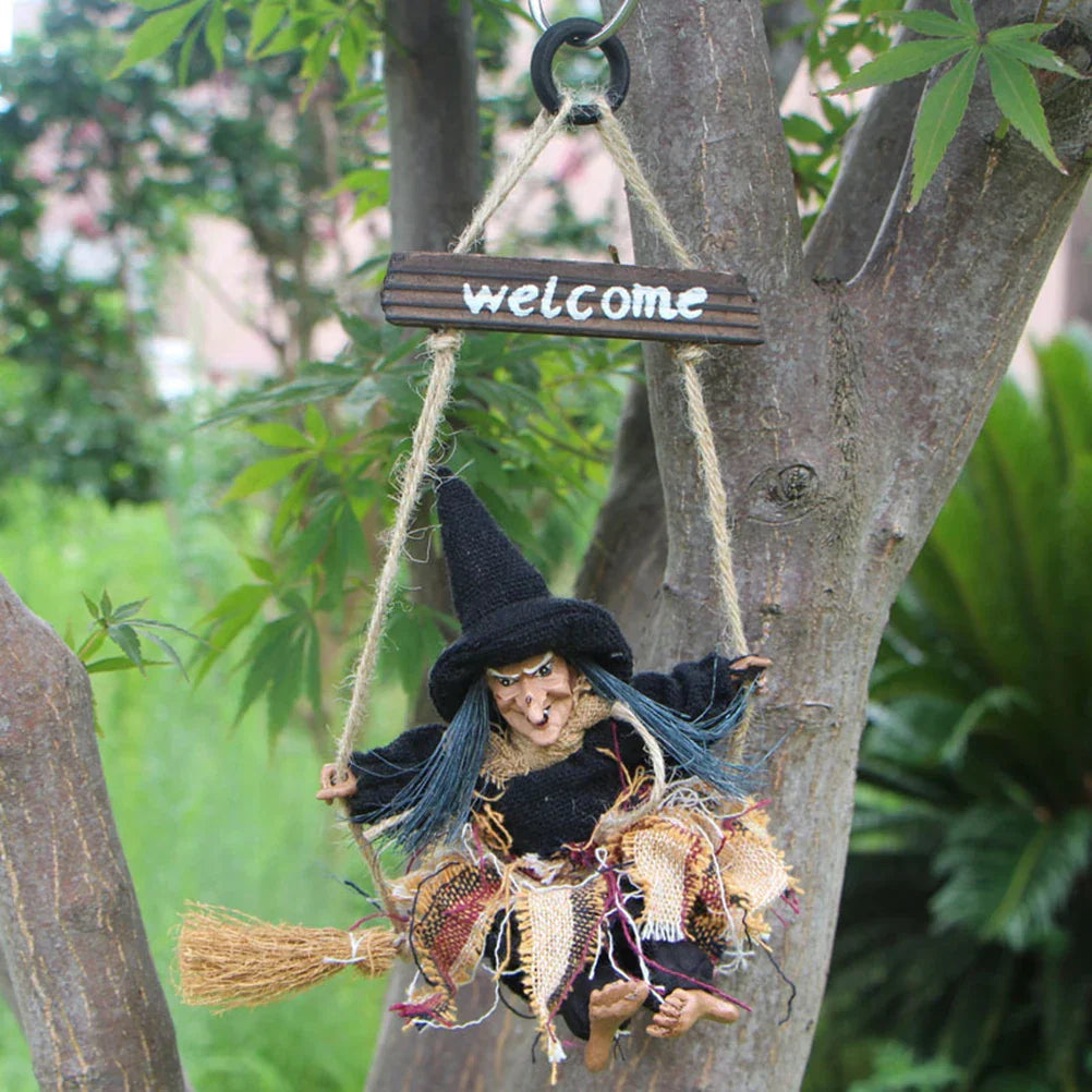 Décoration suspendue Halloween Sorcière de Minuit | 27 x 10 cm | Sorcière volante | Pour porte, mur & plafond
