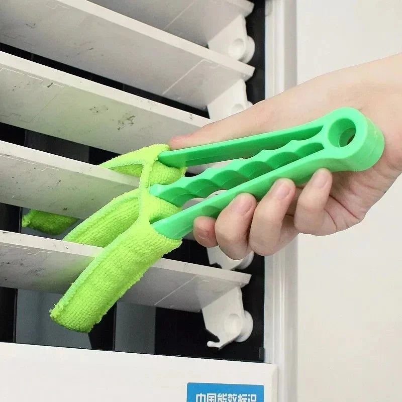 CleanBreeze | Nettoyeur de stores et de grilles de ventilation | Brosse en microfibre avec poignée | 21 × 2,2 cm