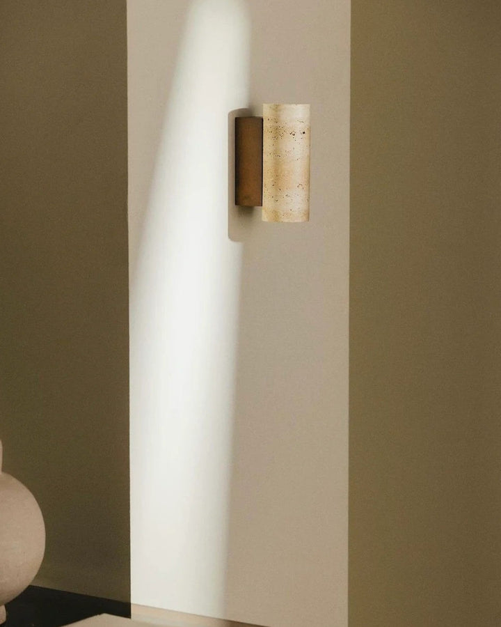 Gerini - Applique murale carrée en travertin - Pierre naturelle avec socle en bois - Culot E27