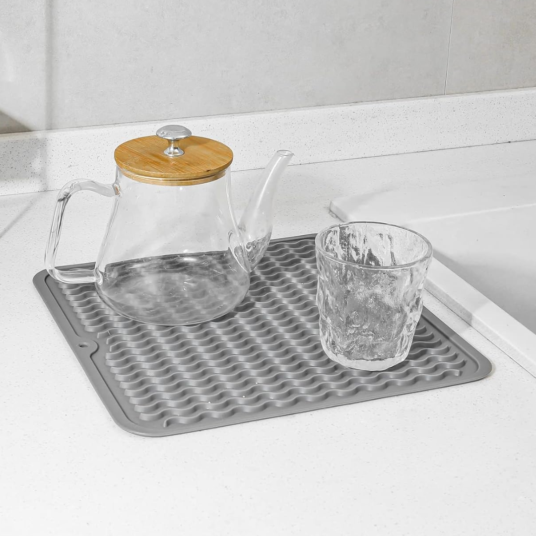 KÜCHENWELLA Tapis de Cuisine en Silicone | Résistant à la Chaleur & Antidérapant | Tapis d'égouttage, Insert de Réfrigérateur & de Tiroir | Sans BPA & Facile à Nettoyer