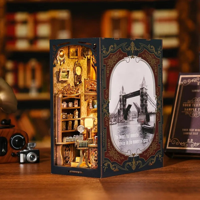 Booknook - Chambre Noire de Film