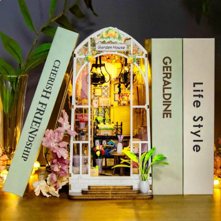 Coin Lecture - Maison de Jardin