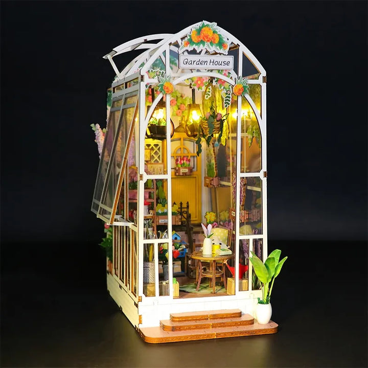 Coin Lecture - Maison de Jardin