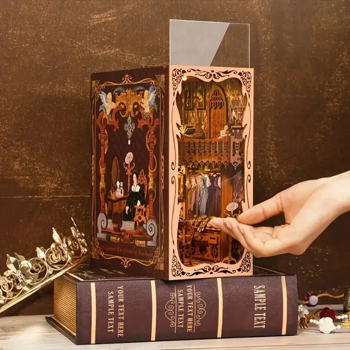Coin Lecture - Superbe Garde-Robe de la Duchesse