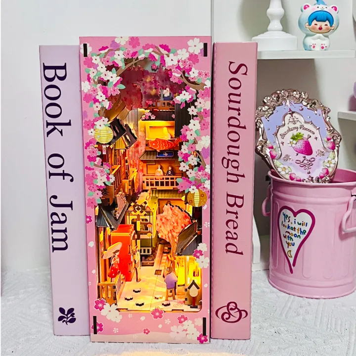 Coin Lecture - Sakura Bazaar