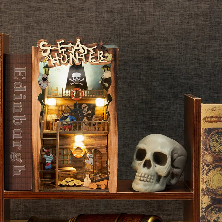 Booknook - Chasseur de Mer
