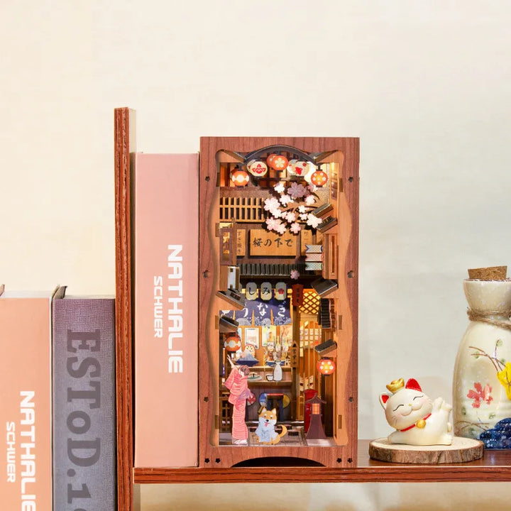 Booknook - Sous l'Arbre Sakura