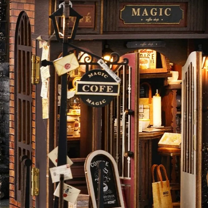 Maison Miniature - Café Vintage