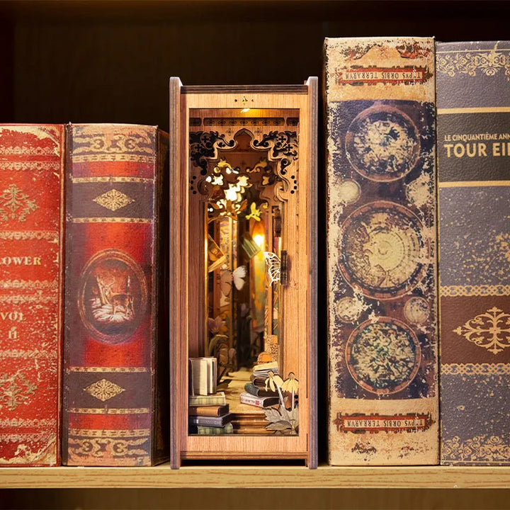 Booknook - Papillon des Terres Inconnues