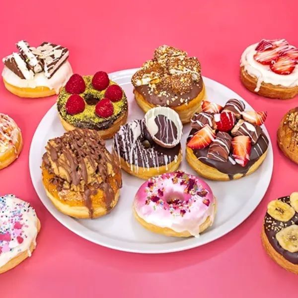 DonuMini – Votre Mini-Machine à Donuts pour la Maison !