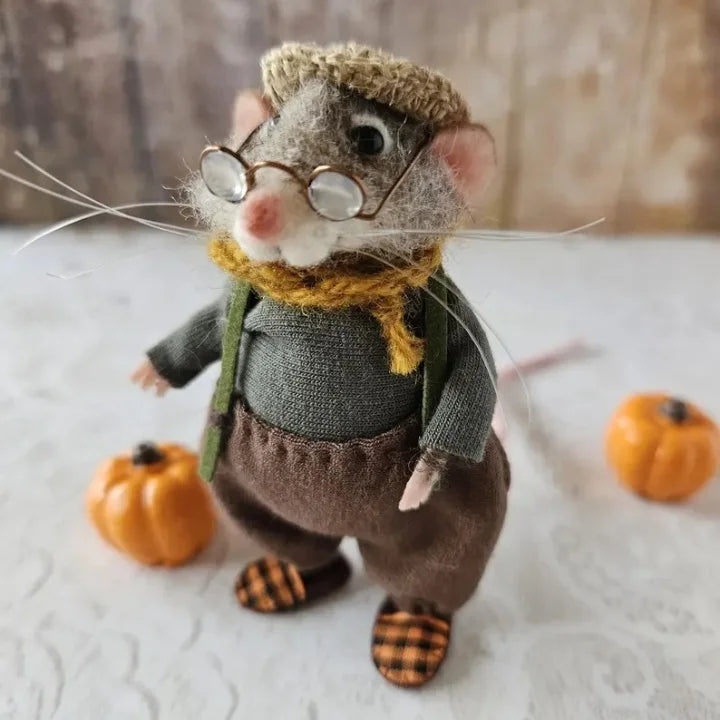 WhiskerWool™ – Souris en feutre à la main