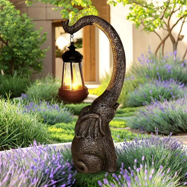 EnchantiLite - Élégante Lampe Solaire Éléphant