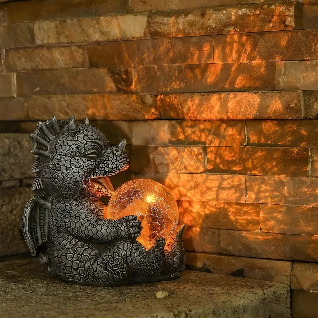 Lampe de Table Mytherion Dragon | Lumière LED Fantaisie | Sculpture Detaillée & Fait Main | Résine Grise