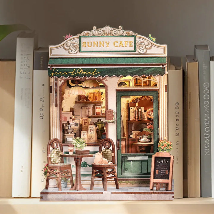 Miniature Maison Kit - Café Ensoleillé