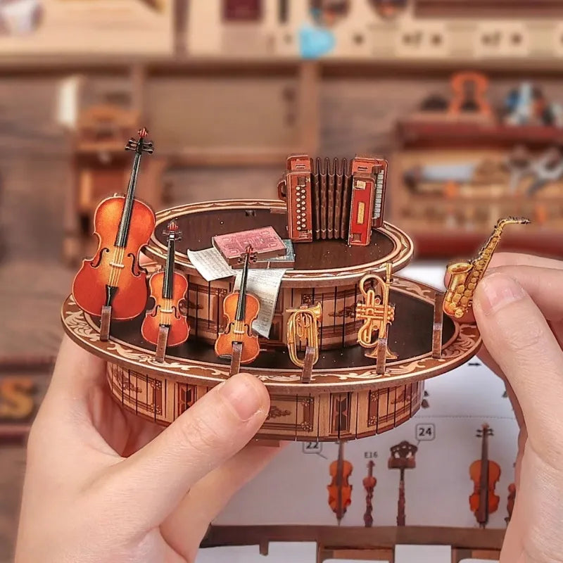 Miniature Maison Kit - Bach Strings