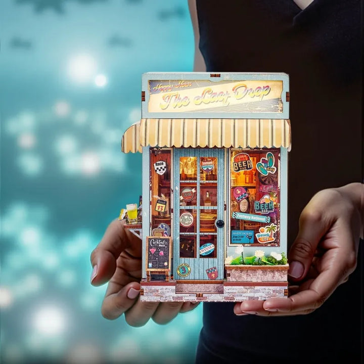 Miniature Maison Kit - The Last Drop