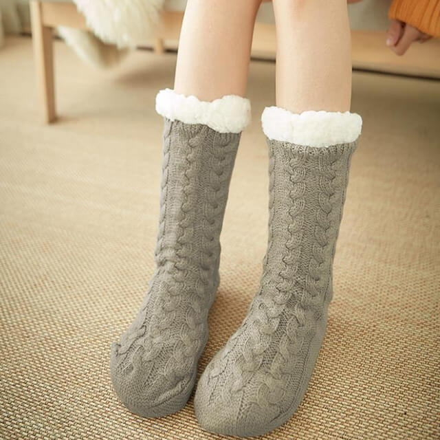 2+2 GRATUIT | WarmToes - Chaussons doux doublés en Sherpa pour un confort ultime [Dernier jour de réduction]