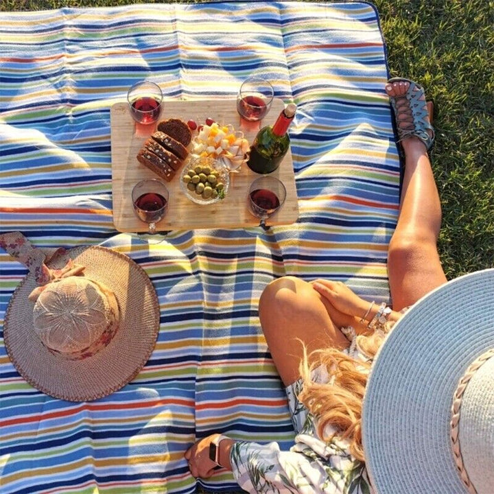 Table à vin portable Vinlora FoldWood | Pliable & Mobile | En bois | Avec porte-bouteilles & porte-verres | Pour pique-nique, jardin & camping