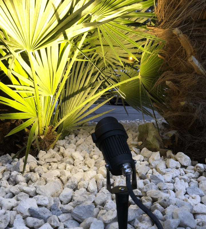 Spot LED étanche pour jardin