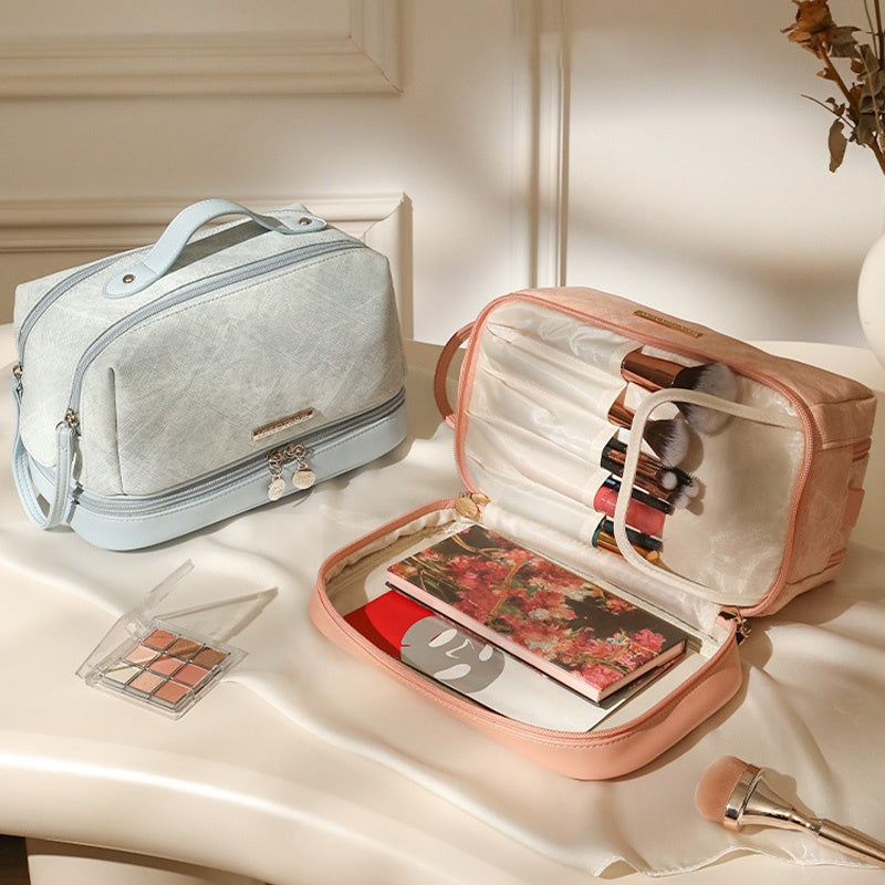 ChicCarry – Votre trousse de beauté astucieuse !