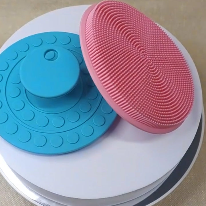 1+1 GRATUIT | SoftGlow – La brosse exfoliante douce !
